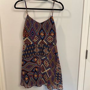 Size medium summer dress.
